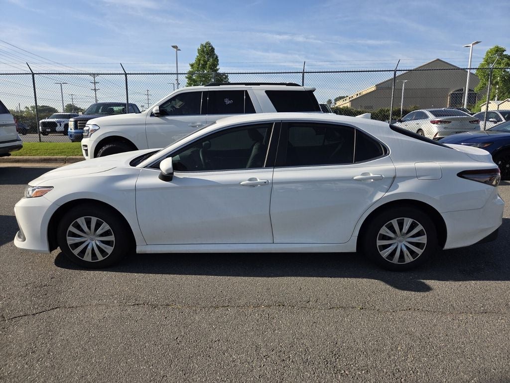 2023 Toyota Camry Hybrid LE