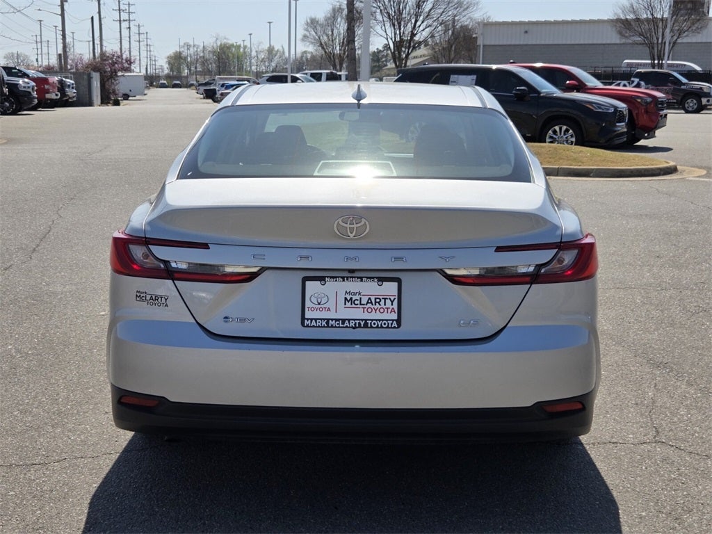 2025 Toyota CAMRY LE