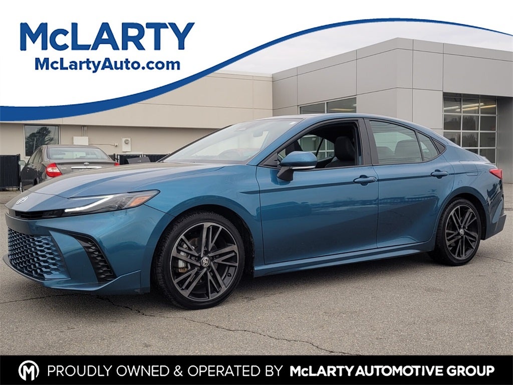 2025 Toyota CAMRY XSE