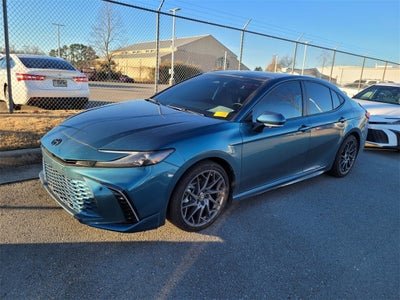 2025 Toyota CAMRY XSE