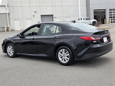 2025 Toyota CAMRY LE