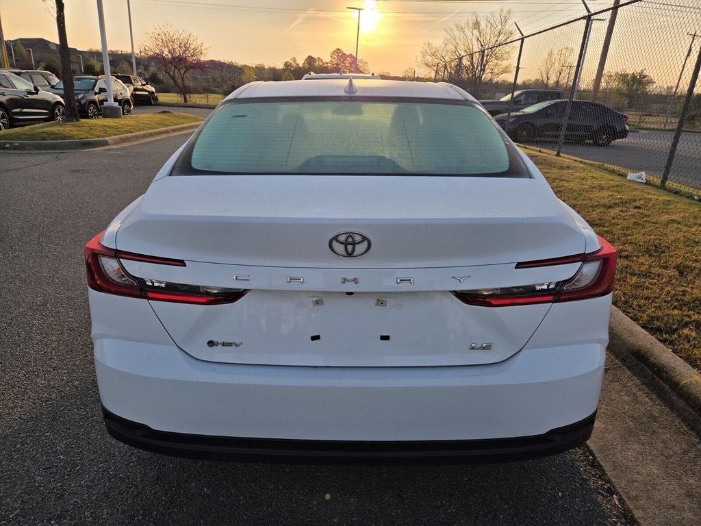2025 Toyota CAMRY LE