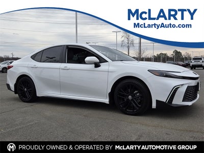 2025 Toyota CAMRY SE