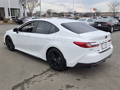 2025 Toyota CAMRY SE