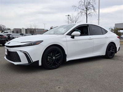 2025 Toyota CAMRY SE