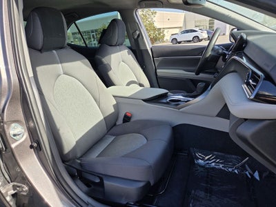 2024 Toyota CAMRY LE