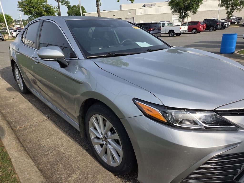 2022 Toyota CAMRY LE