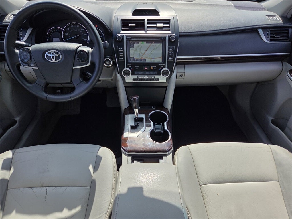 2014 Toyota CAMRY XLE