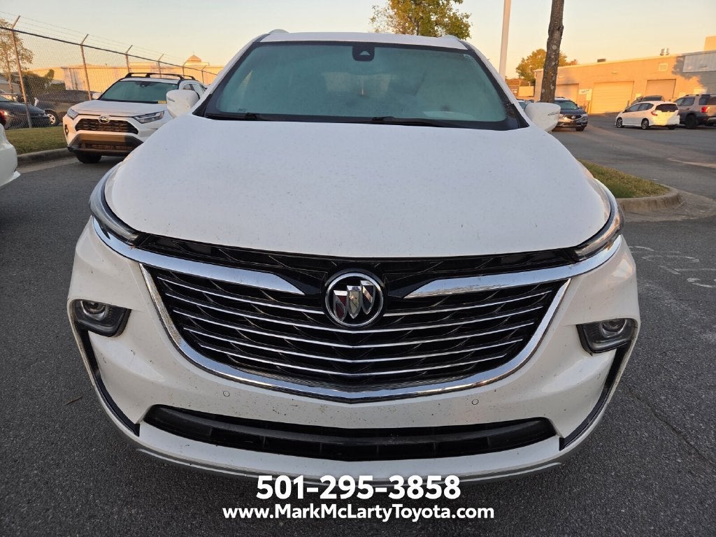 2023 Buick Enclave Essence