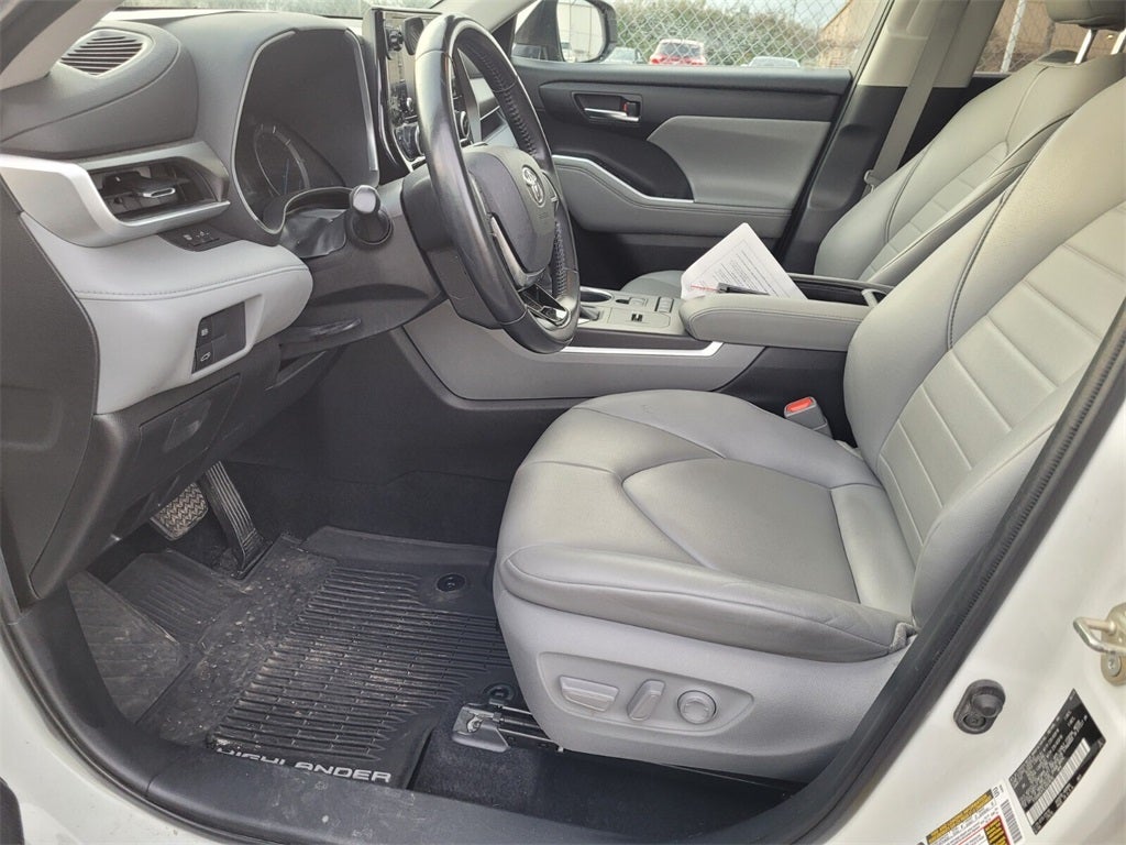 2020 Toyota HIGHLANDER HYBRD XLE