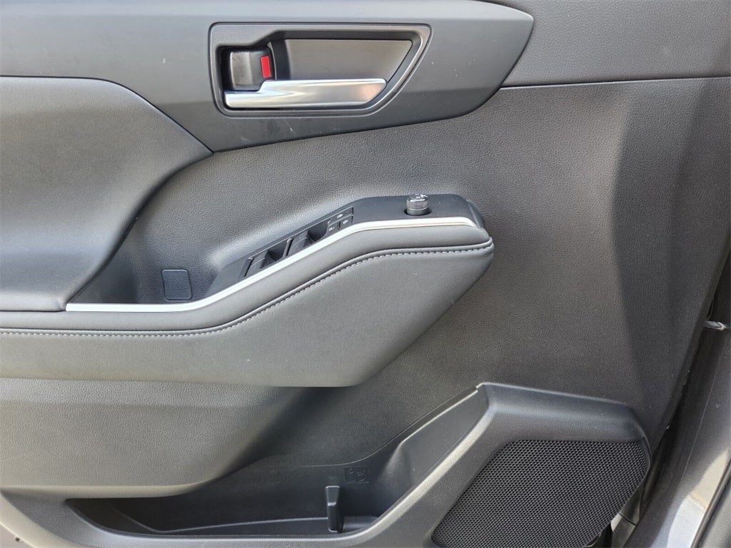 2024 Toyota HIGHLANDER XSE