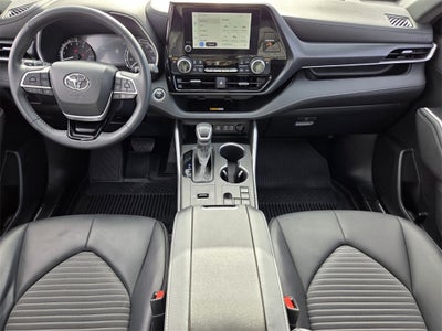 2024 Toyota HIGHLANDER XSE