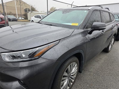 2024 Toyota HIGHLANDER Platinum