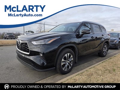 2025 Toyota HIGHLANDER XLE
