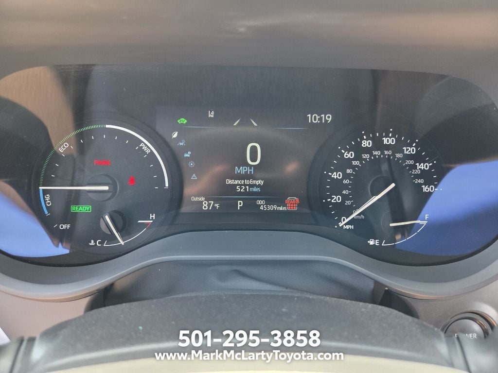 2025 Toyota Sienna LE 8 Passenger