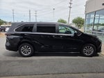 2025 Toyota SIENNA LE LE 8 Passenger