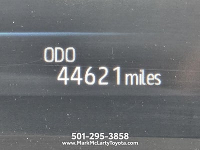 2025 Toyota Sienna XLE 8 Passenger