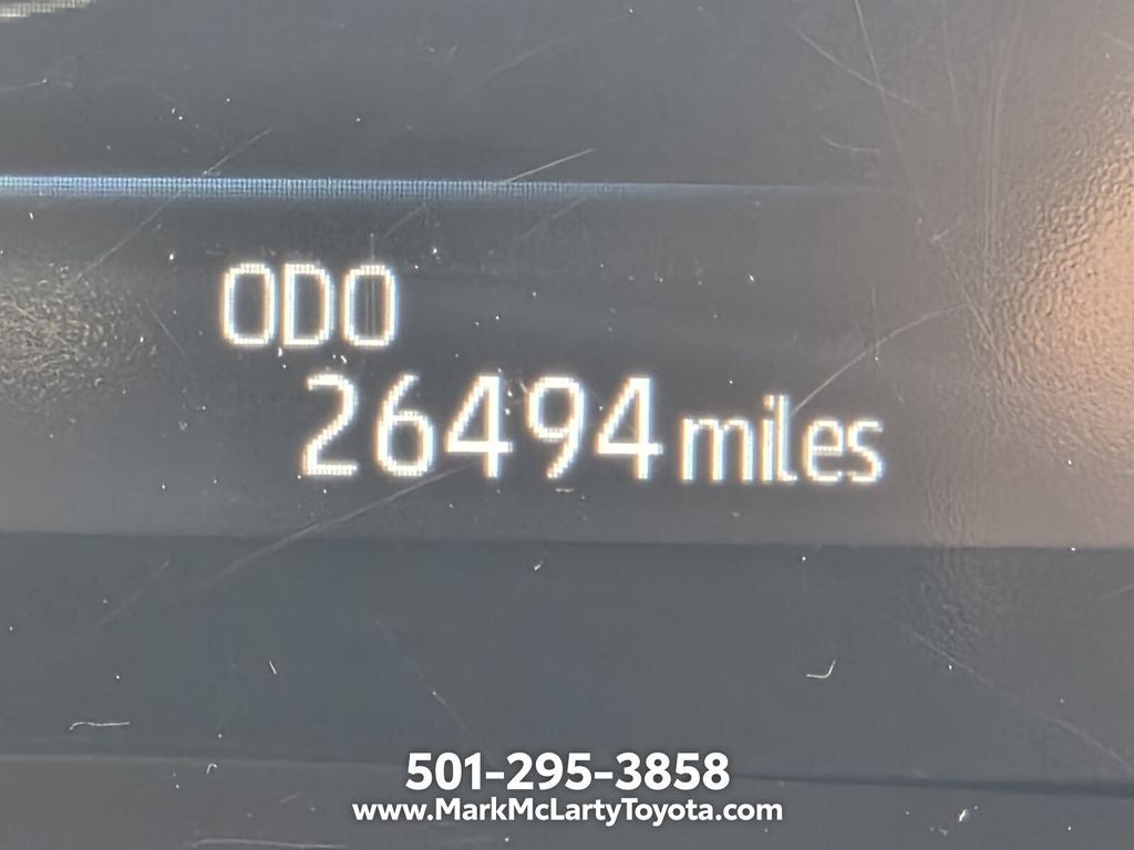 2025 Toyota Sienna XLE 8 Passenger