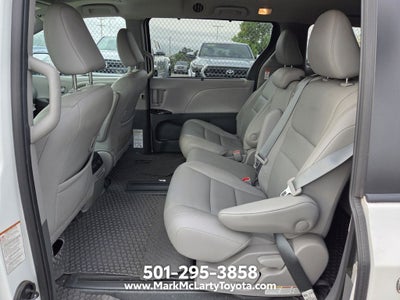 2020 Toyota Sienna XLE 8 Passenger