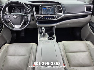 2017 Toyota Highlander Limited