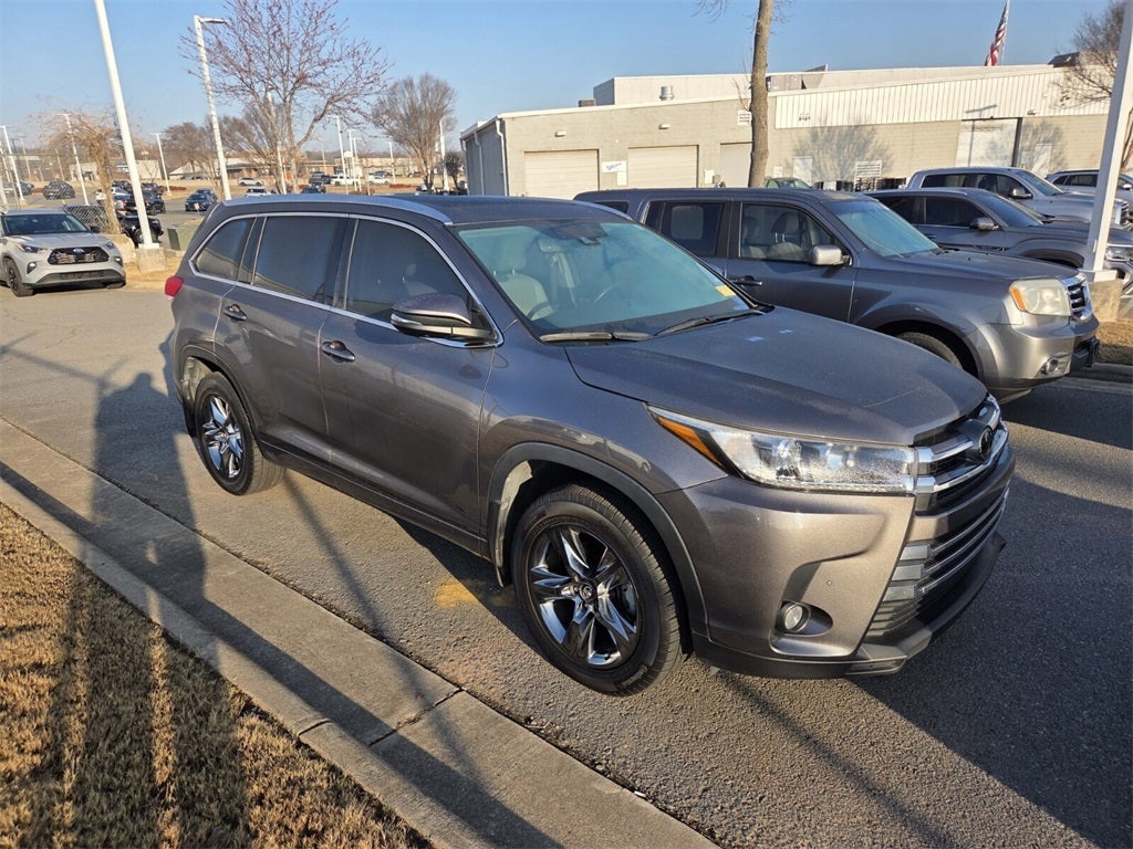 2018 Toyota HIGHLANDER Limited Platinum