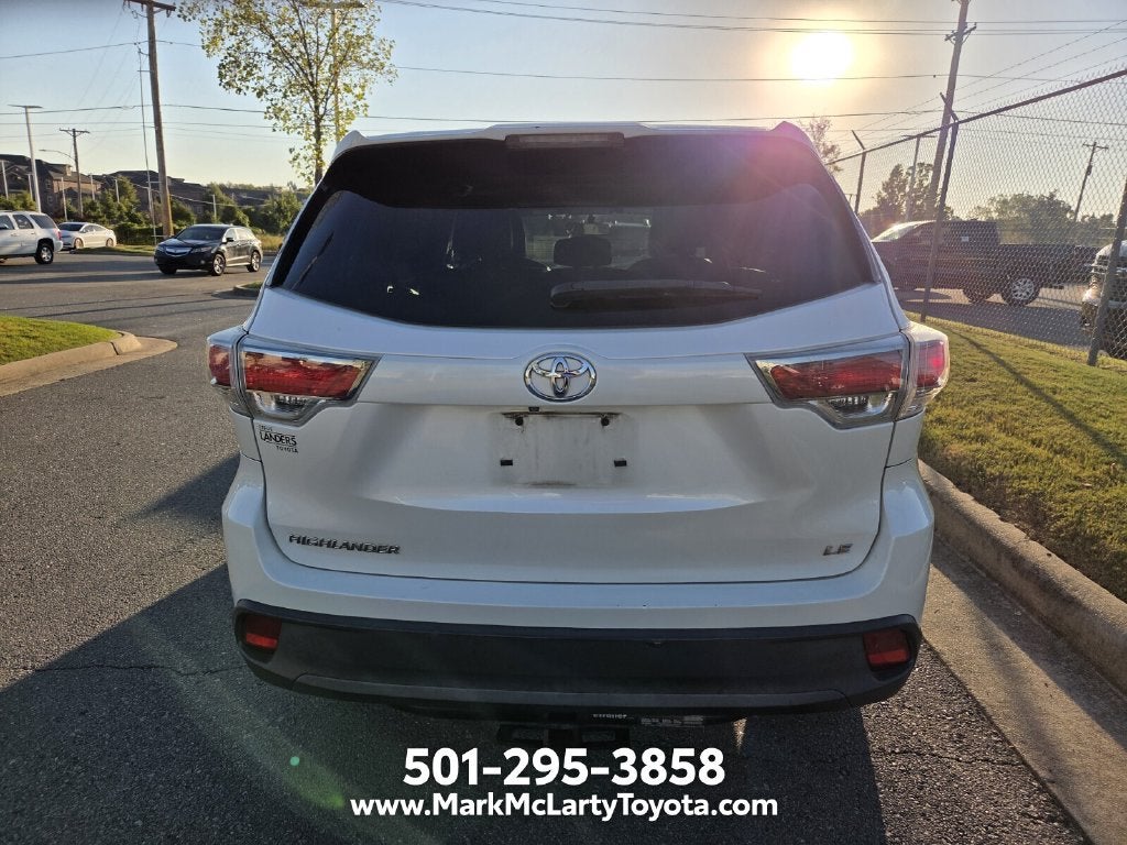 2015 Toyota Highlander LE