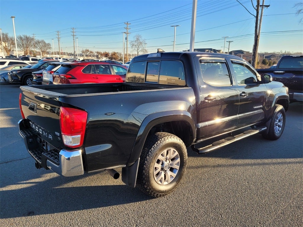 2017 Toyota Tacoma Base