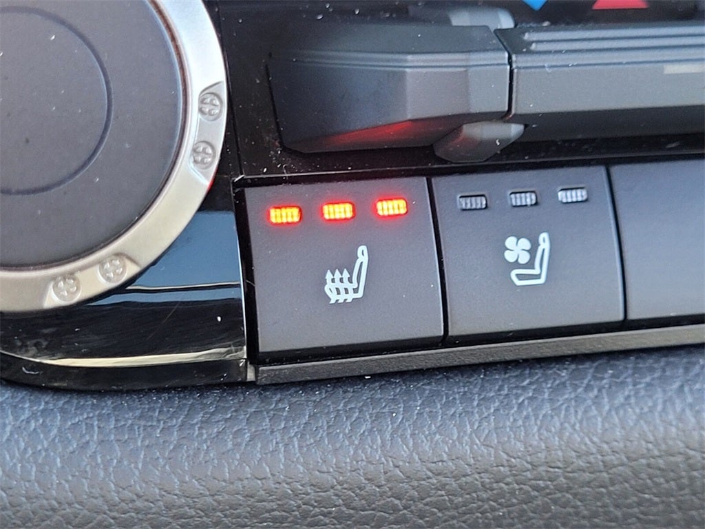 2025 Toyota TUNDRA 4X4 Limited