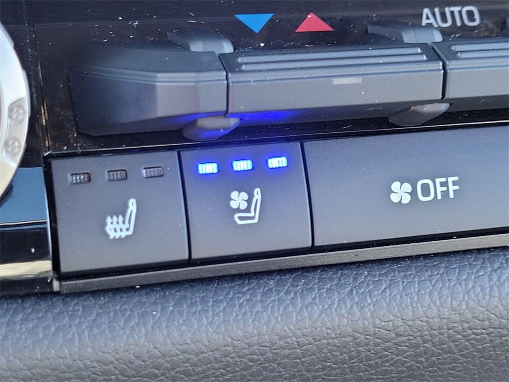 2025 Toyota TUNDRA 4X4 Limited