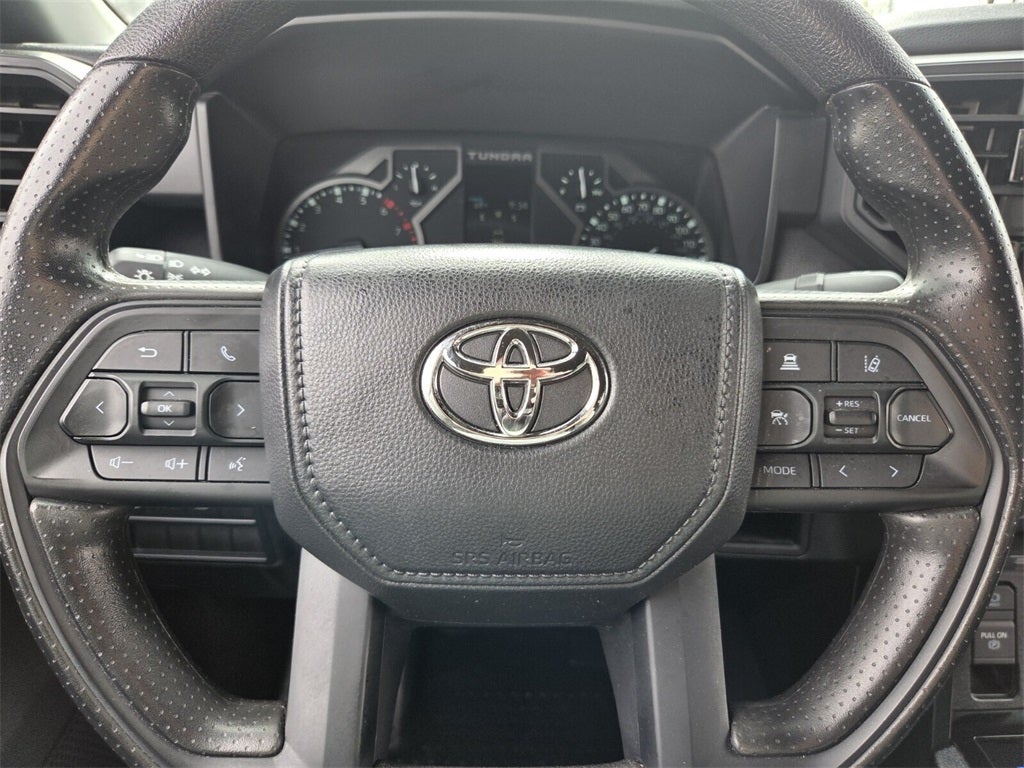 2025 Toyota TUNDRA 4X4 SR