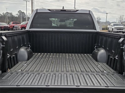 2025 Toyota TUNDRA 4X4 SR