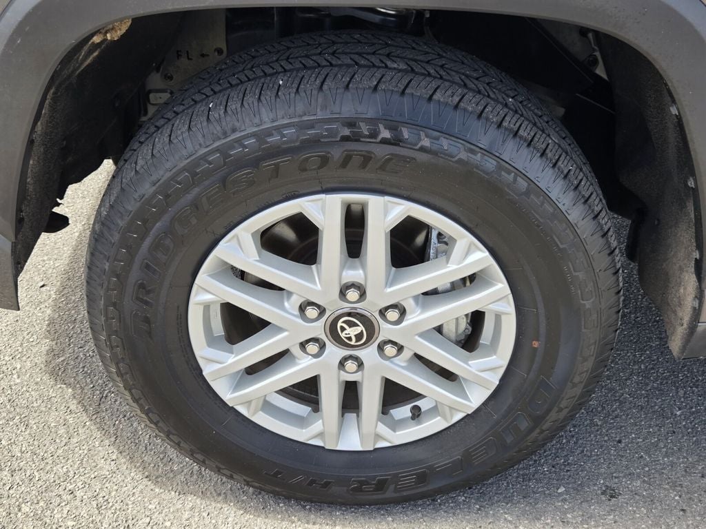 2025 Toyota TUNDRA 4X2 SR5