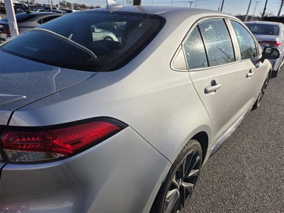 2025 Toyota COROLLA SE