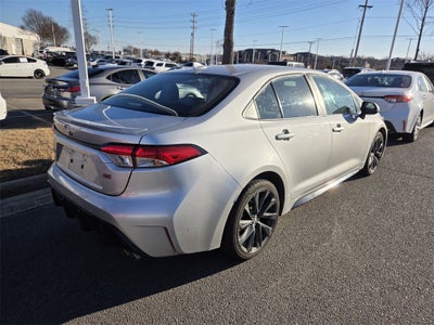 2025 Toyota COROLLA SE