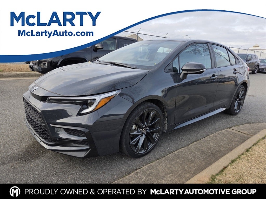 2025 Toyota COROLLA SE