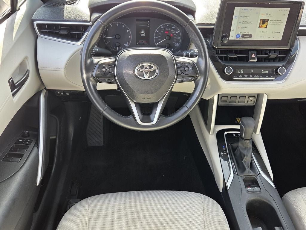 2023 Toyota Corolla Cross LE