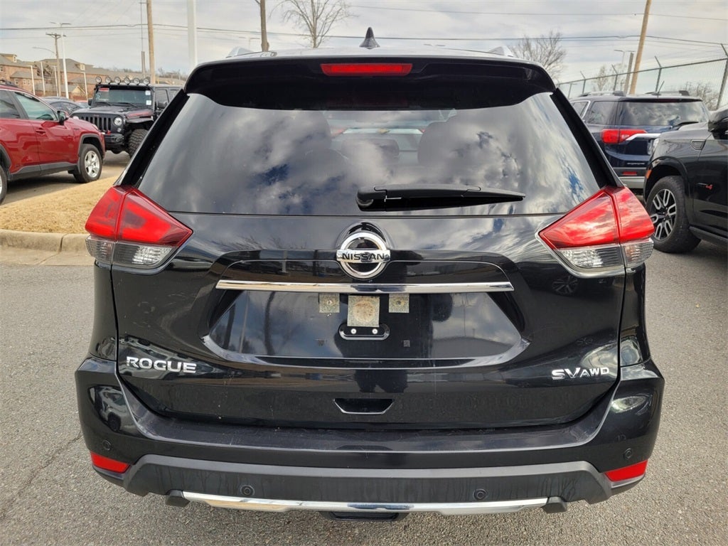 2020 Nissan Rogue SV