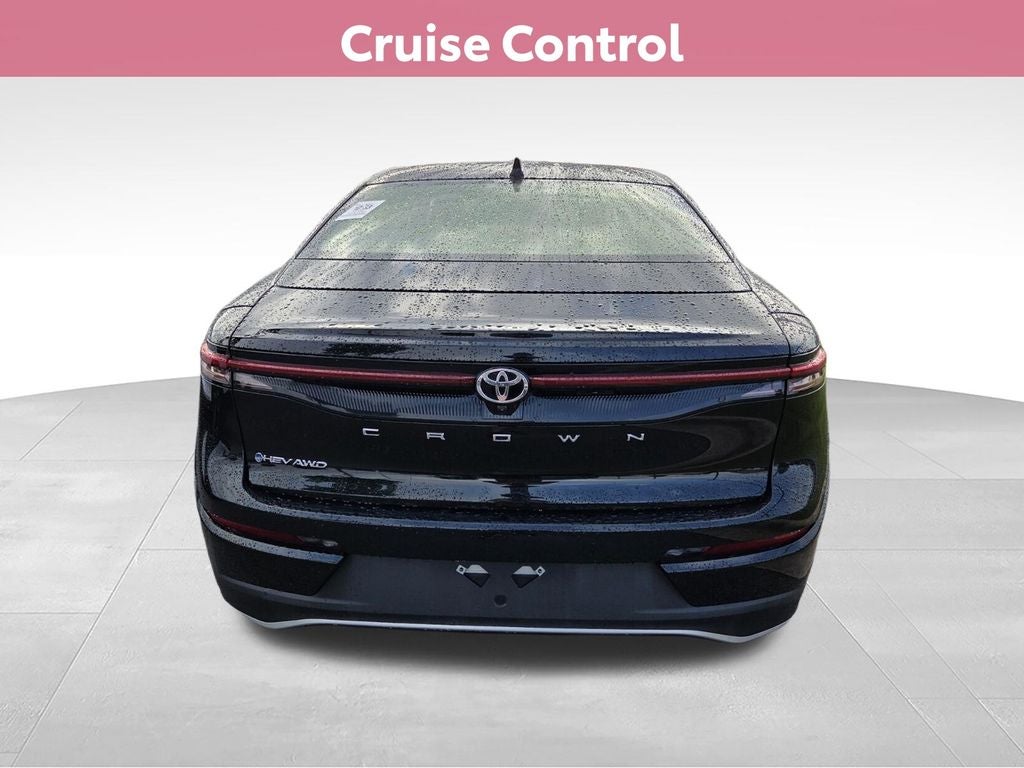 2025 Toyota Toyota Crown XLE