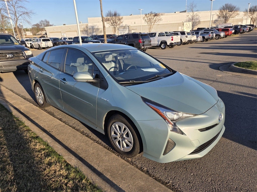 2016 Toyota Prius Two