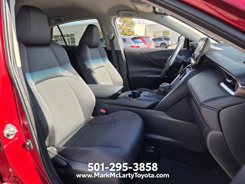 2022 Toyota Venza LE