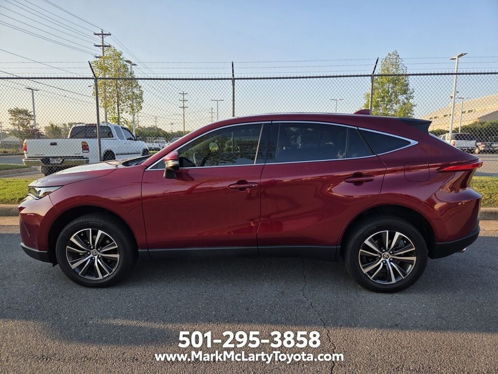 2022 Toyota Venza LE