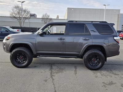 2019 Toyota 4RUNNER TRD Off-Road Premium