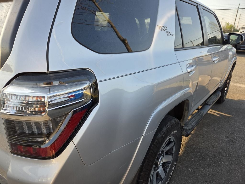 2019 Toyota 4RUNNER TRD Off-Road Premium