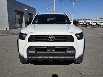 2025 Toyota 4RUNNER SR5