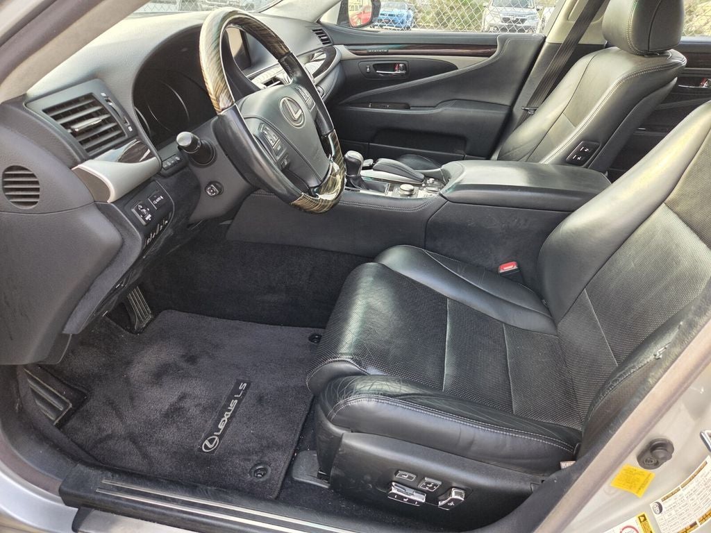 2013 Lexus LS 460 L
