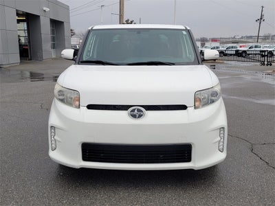 2014 Scion SCION XB Base