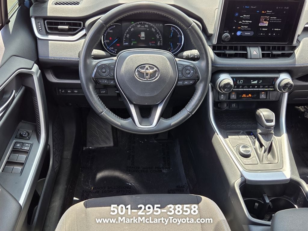 2023 Toyota RAV4 Hybrid SE