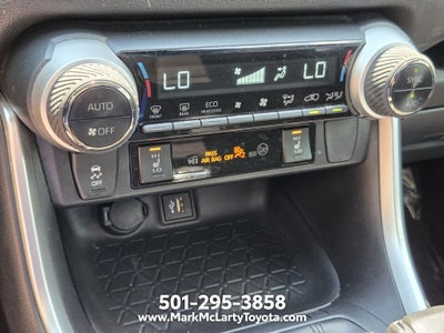 2023 Toyota RAV4 Hybrid SE