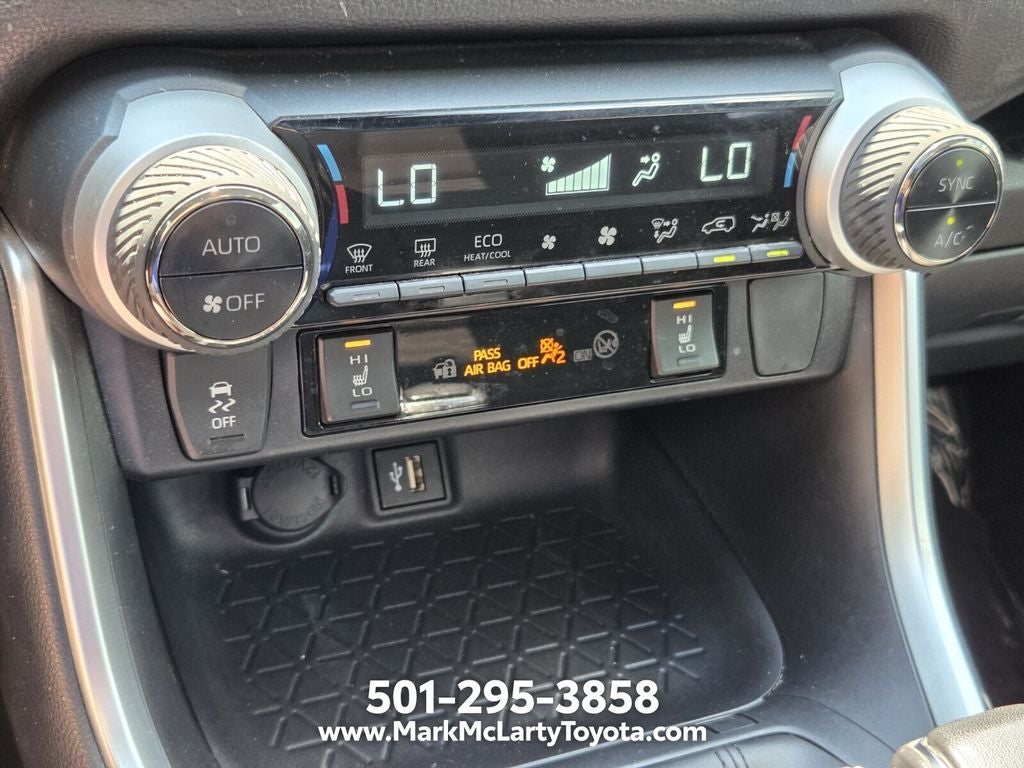 2023 Toyota RAV4 Hybrid SE