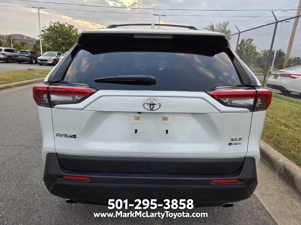 2025 Toyota RAV4 Hybrid XLE Premium